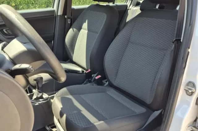 Škoda Fabia (2011) thumbnail 6