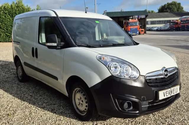 Opel Combo (2014) thumbnail 3
