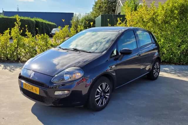 Fiat Punto (2012) thumbnail 1