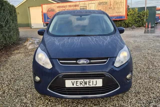 Ford Grand C-Max (2013) thumbnail 2