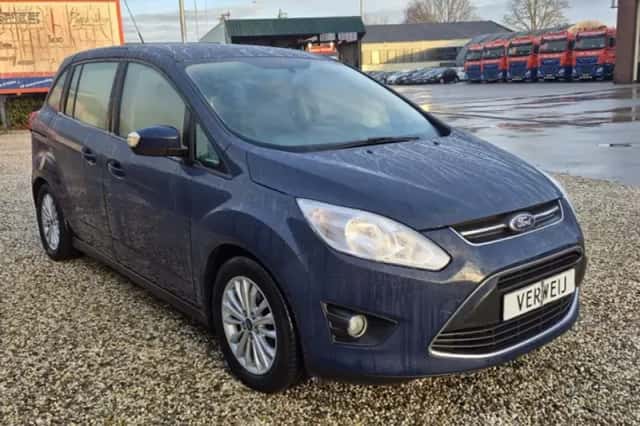 Ford Grand C-Max (2013) thumbnail 3