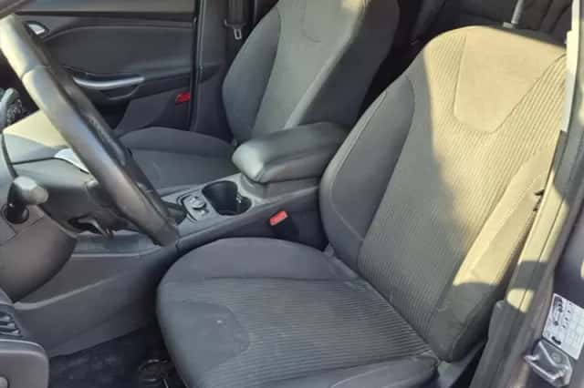 Ford Focus (2014) thumbnail 6