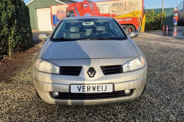 Renault Mégane (2004) thumbnail 2