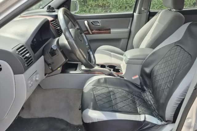 Kia Sorento (2006) thumbnail 5
