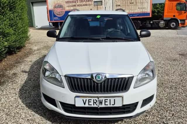 Škoda Fabia (2012) thumbnail 2