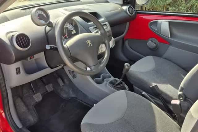 Peugeot 107 (2008) thumbnail 4