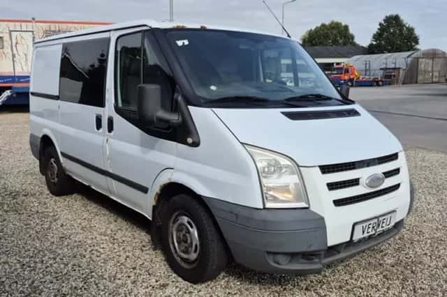 Ford Transit (2010) thumbnail 3