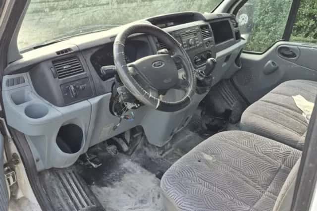 Ford Transit (2010) thumbnail 4