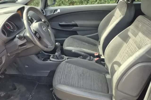 Opel Corsa (2014) thumbnail 5