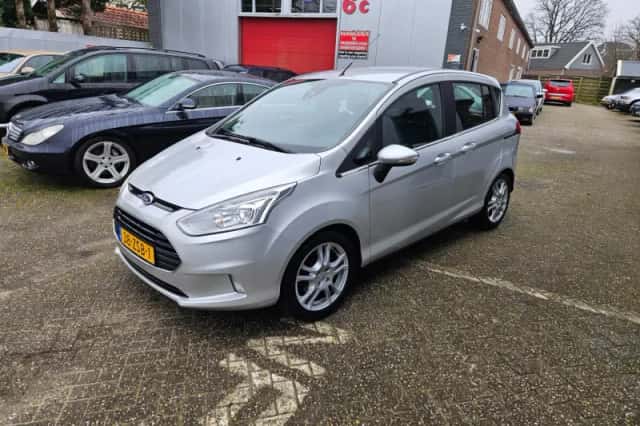 Ford B-Max (2013) thumbnail 2