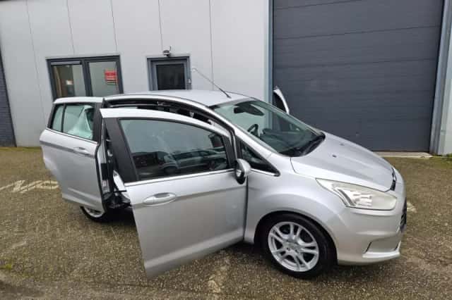 Ford B-Max (2013) thumbnail 6