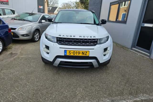 Land Rover Range Rover Evoque (2012) thumbnail 5