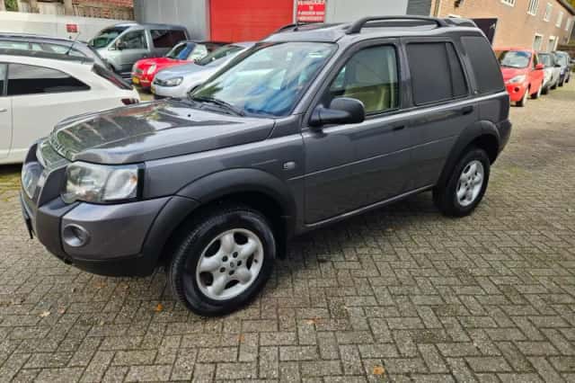 Land Rover Freelander (2006) thumbnail 4