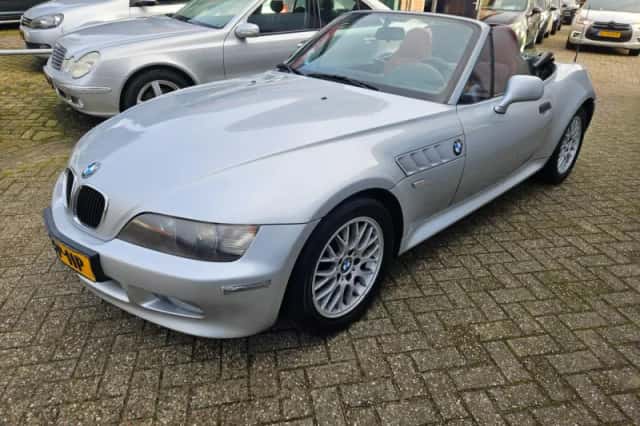 BMW Z3 (2000) thumbnail 2