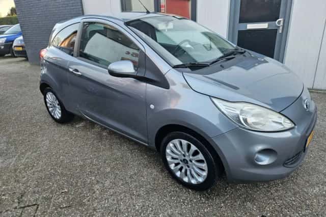 Ford Ka (2010) thumbnail 3