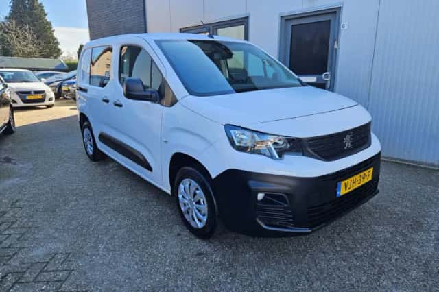 Peugeot Partner (2021) thumbnail 1