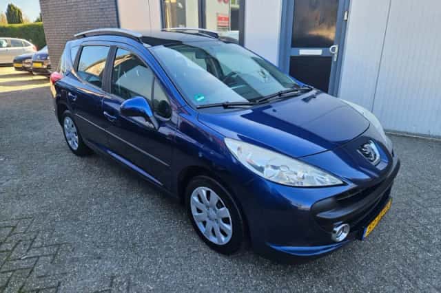 Peugeot 207 (2008) thumbnail 3