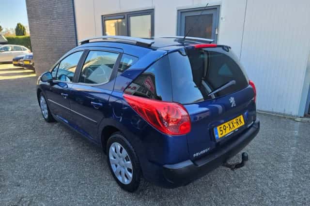 Peugeot 207 (2008) thumbnail 5