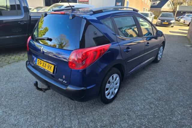 Peugeot 207 (2008) thumbnail 6