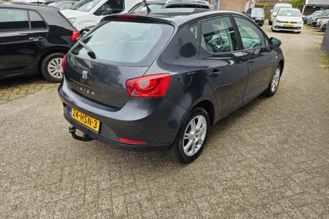SEAT Ibiza (2009) thumbnail 6