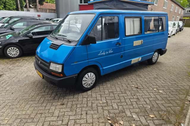 Renault Trafic (1993) thumbnail 2