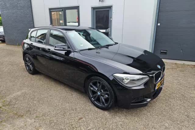 BMW 1-Serie (2013) thumbnail 3