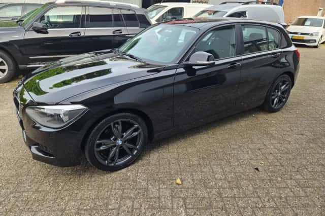 BMW 1-Serie (2013) thumbnail 4