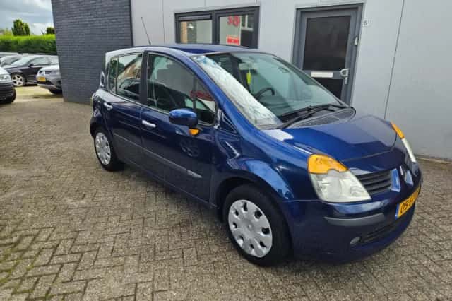 Renault Modus (2005) thumbnail 3