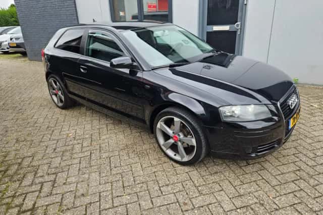Audi A3 (2007) thumbnail 3