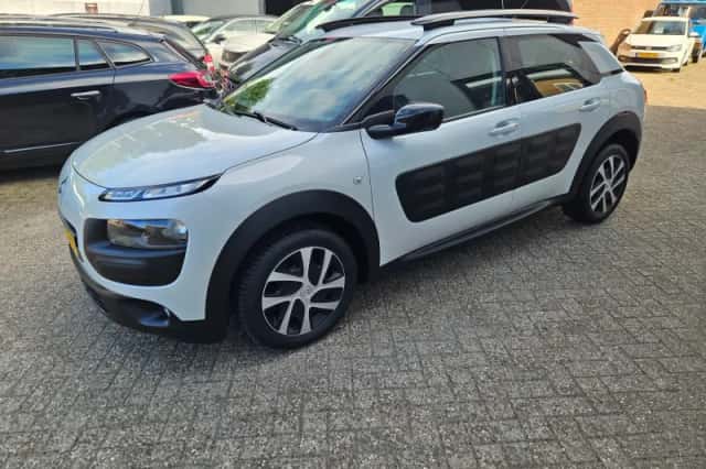 Citroën C4 Cactus (2016) thumbnail 4