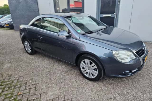 Volkswagen Eos (2007) thumbnail 3
