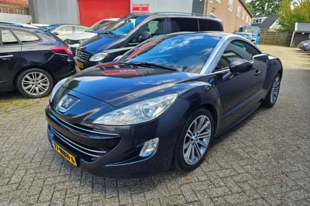 Peugeot RCZ (2010) thumbnail 2