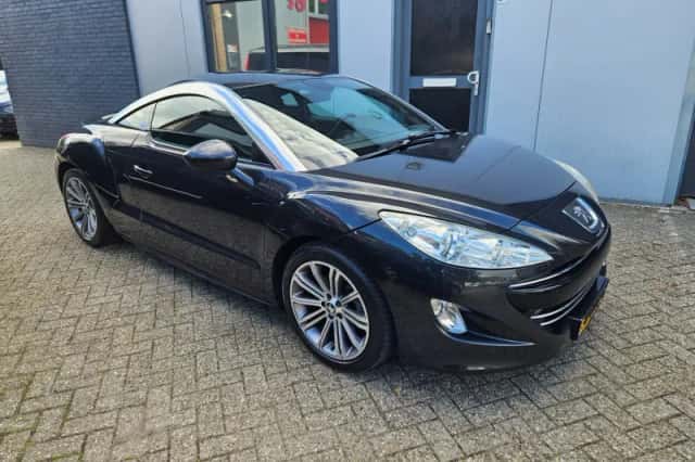 Peugeot RCZ (2010) thumbnail 3