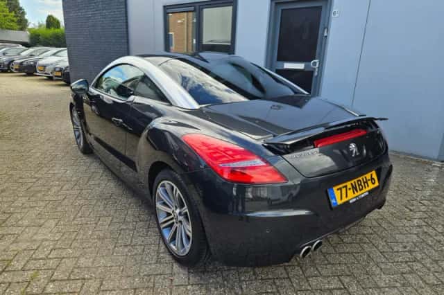 Peugeot RCZ (2010) thumbnail 5