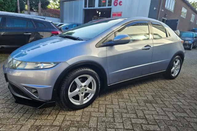 Honda Civic (2006) thumbnail 5