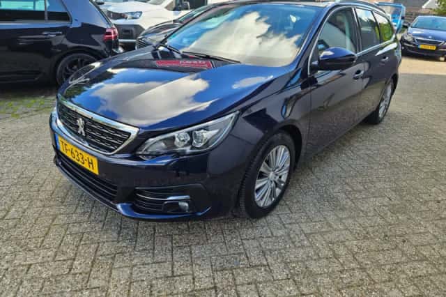 Peugeot 308 (2018) thumbnail 2