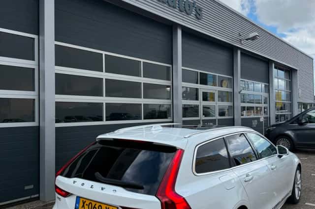 Volvo V90 (2019) thumbnail 5