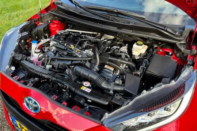 Toyota Yaris (2022) thumbnail 4