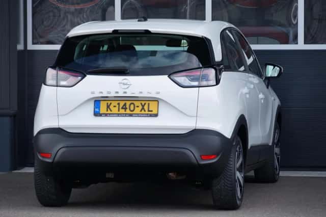 Opel Crossland (2021) thumbnail 2