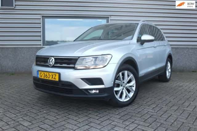 Volkswagen Tiguan (2020) thumbnail 1