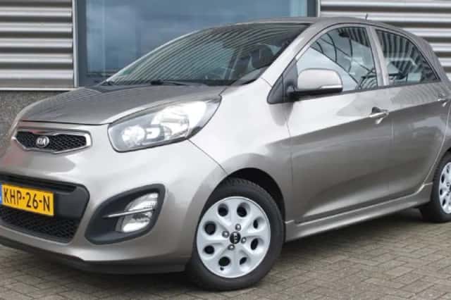 Kia Picanto (2013) thumbnail 4