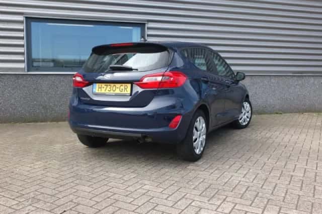 Ford Fiesta (2020) thumbnail 2