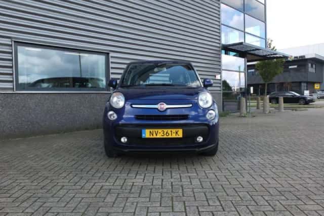 Fiat 500L (2017) thumbnail 4