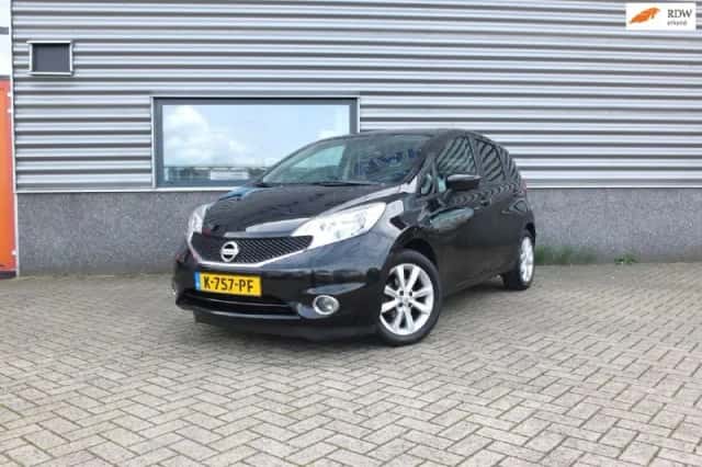 Nissan Note (2017) thumbnail 1