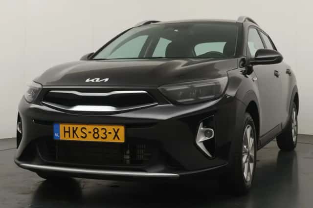 Kia Stonic (2025) thumbnail 2