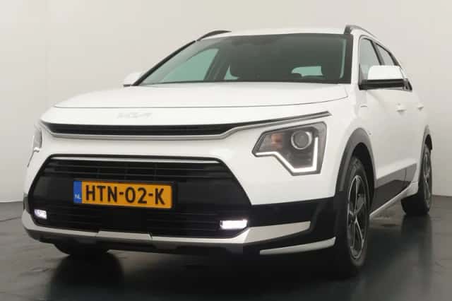 Kia Niro (2025) thumbnail 2
