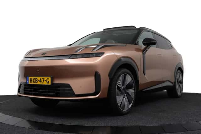 Lynk & Co 08 (2025) thumbnail 2
