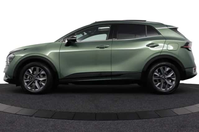Kia Sportage (2023) thumbnail 4