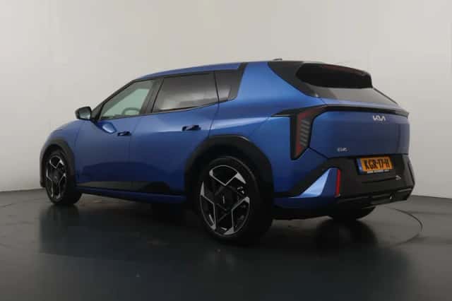 Kia EV4 (2026) thumbnail 5