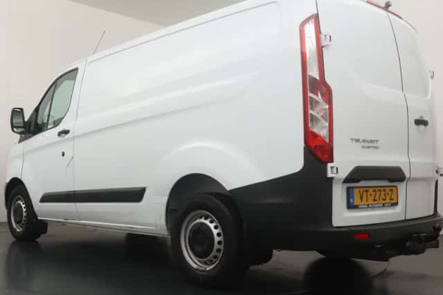 Ford Transit Custom (2016) thumbnail 6